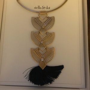 Stella & Dot Statement Necklace